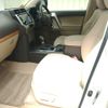 toyota land-cruiser-prado 2020 ENHANCEAUTO_1_ea300935 image 15