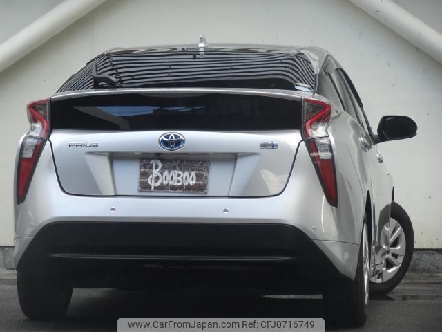 toyota prius 2016 quick_quick_DAA-ZVW50_ZVW50-6068071 image 2