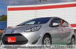 toyota aqua 2018 -TOYOTA--AQUA DAA-NHP10--2599608---TOYOTA--AQUA DAA-NHP10--2599608-