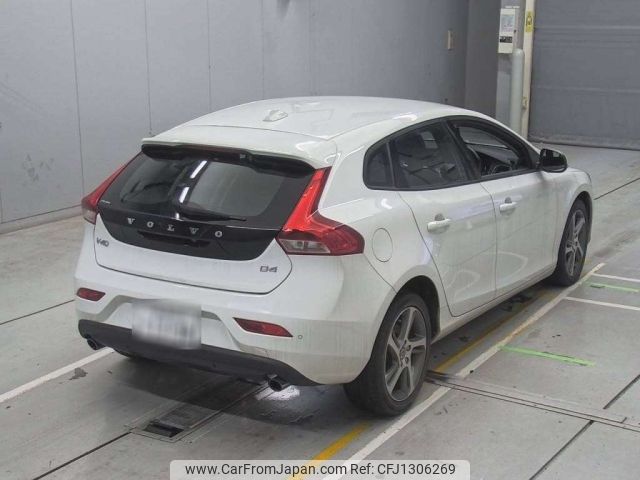 volvo v40 2016 -VOLVO 【名古屋 307め1398】--Volvo V40 MD4204T-YV1MVA8RDH2386865---VOLVO 【名古屋 307め1398】--Volvo V40 MD4204T-YV1MVA8RDH2386865- image 2
