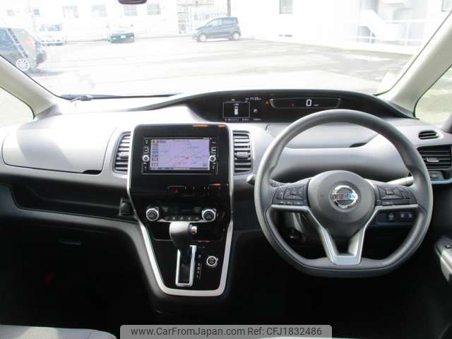 nissan serena 2017 CFJ1832486 image 2