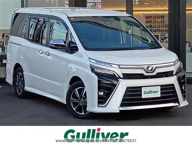 toyota voxy 2018 -TOYOTA--Voxy DBA-ZRR80W--ZRR80-0411397---TOYOTA--Voxy DBA-ZRR80W--ZRR80-0411397- image 1