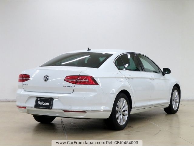 volkswagen passat 2017 -VOLKSWAGEN--VW Passat DBA-3CCZE--WVWZZZ3CZHE116275---VOLKSWAGEN--VW Passat DBA-3CCZE--WVWZZZ3CZHE116275- image 2