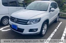 volkswagen tiguan 2011 -VOLKSWAGEN--VW Tiguan ABA-5NCCZ--WVGZZZ5NZCW019891---VOLKSWAGEN--VW Tiguan ABA-5NCCZ--WVGZZZ5NZCW019891-