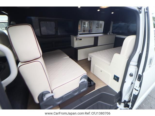 toyota hiace-wagon 2021 GOO_JP_700080439730250705001 image 2