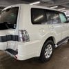 mitsubishi pajero 2017 quick_quick_V93W_V93W-1000357 image 7