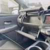 toyota prius-α 2012 CFJ1703352 image 11