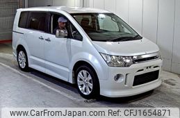 mitsubishi delica-d5 2011 CFJ1654871
