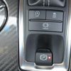 toyota crown 2018 CFJ1663027 image 15