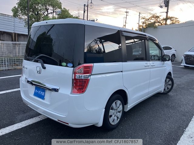 honda stepwagon 2013 CFJ1807857 image 2
