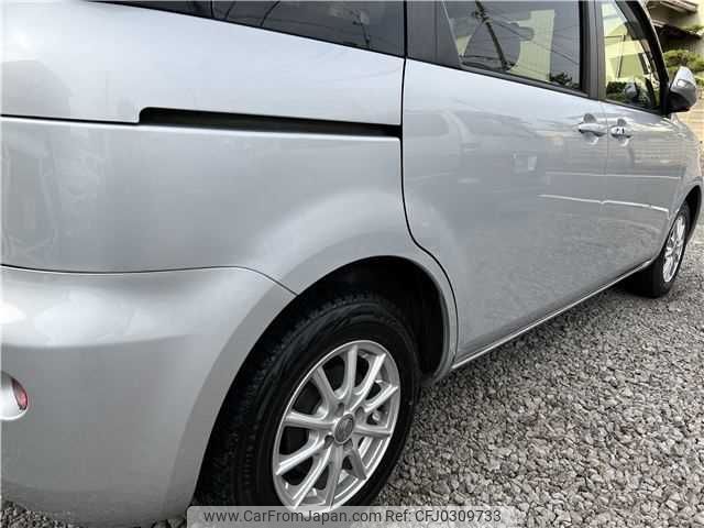 toyota sienta 2010 TE4723 image 2