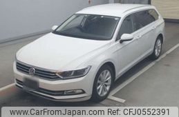 volkswagen passat-variant 2018 -VOLKSWAGEN--VW Passat Variant LDA-3CDFC--WVWZZZ3CZJE110198---VOLKSWAGEN--VW Passat Variant LDA-3CDFC--WVWZZZ3CZJE110198-