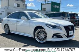toyota crown 2018 CFJ1766707