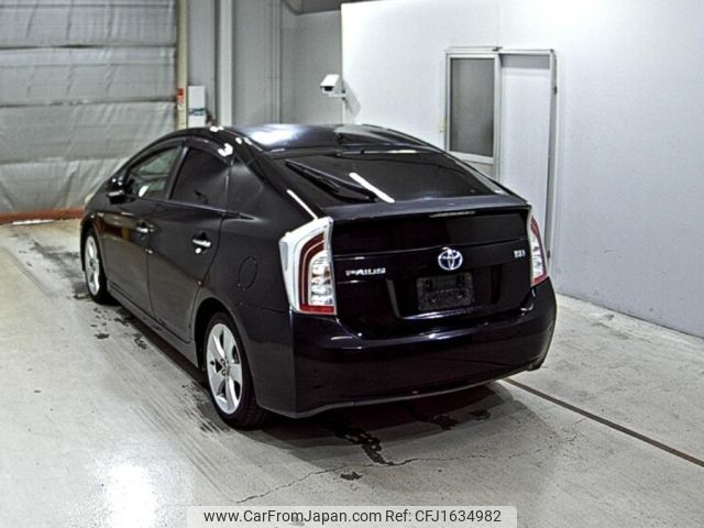 toyota prius 2012 CFJ1634982 image 2