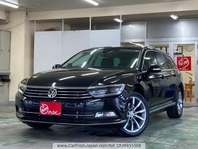 volkswagen passat-variant 2017 -VOLKSWAGEN--VW Passat Variant DBA-3CCZE--WVWZZZ3CZHE134790---VOLKSWAGEN--VW Passat Variant DBA-3CCZE--WVWZZZ3CZHE134790- image 1