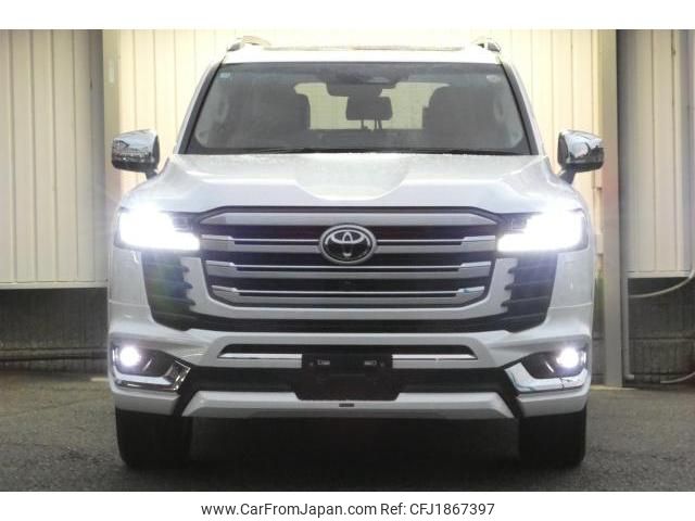 toyota land-cruiser 2025 CFJ1867397 image 2