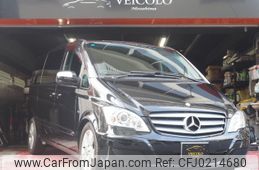 mercedes-benz v-class 2012 GOO_JP_700100243030240901002