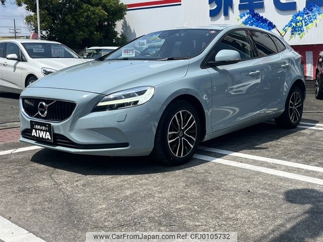 volvo v40 2018 -VOLVO--Volvo V40 DBA-MB4154T--YV1MV2820K2566938---VOLVO--Volvo V40 DBA-MB4154T--YV1MV2820K2566938- image 1