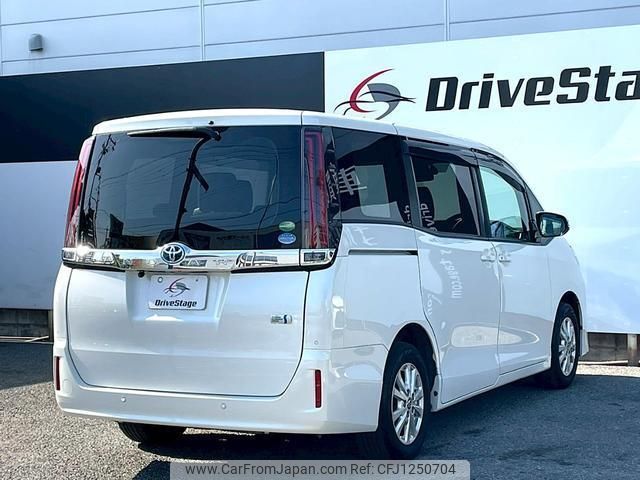 toyota noah 2021 quick_quick_6AA-ZWR80G_ZWR80-0486135 image 2