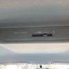 toyota voxy 2015 CFJ1833879 image 14