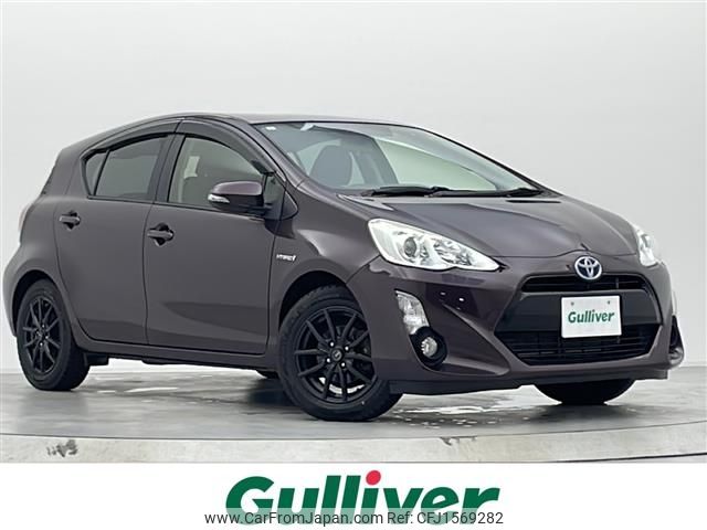 toyota aqua 2017 CFJ1569282 image 1