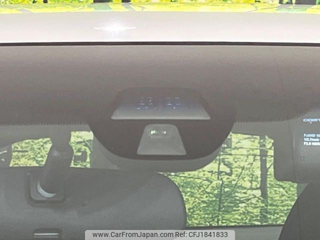 honda vezel 2015 CFJ1841833 image 2