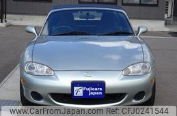 mazda roadster 2003 GOO_JP_700123019230240923001