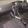 volvo v40 2018 -VOLVO--Volvo V40 MB4154T-K2553817---VOLVO--Volvo V40 MB4154T-K2553817- image 5