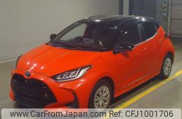 toyota yaris 2020 -TOYOTA--Yaris 6AA-MXPH10--MXPH10-2028310---TOYOTA--Yaris 6AA-MXPH10--MXPH10-2028310-