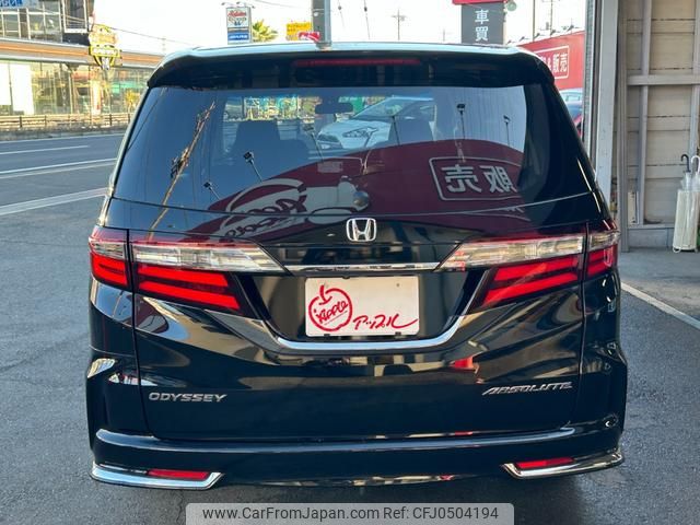 honda odyssey 2018 GOO_JP_700056140630241129004 image 2