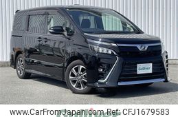 toyota voxy 2017 CFJ1679583