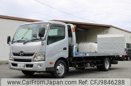 hino dutro 2012 GOO_NET_EXCHANGE_0230013A30240531W003