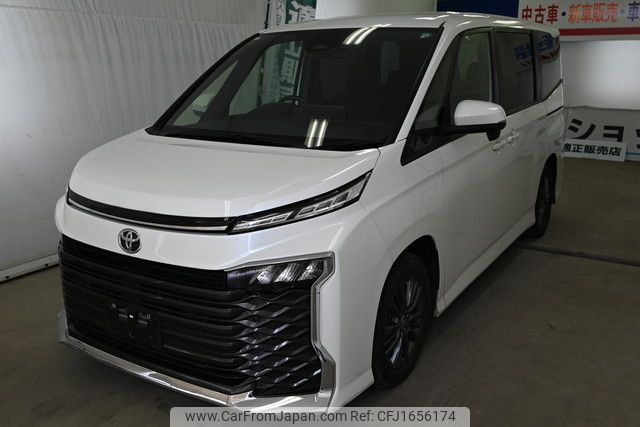 toyota voxy 2023 CFJ1656174 image 1