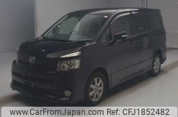 toyota voxy 2008 CFJ1852482