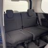 nissan serena 2023 CFJ1492700 image 10