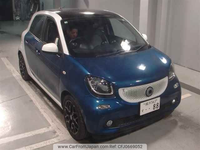 smart forfour 2016 -SMART 【横浜 563ｽ88】--Smart Forfour 453044--2Y093601---SMART 【横浜 563ｽ88】--Smart Forfour 453044--2Y093601- image 1