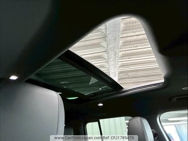 land-rover defender 2024 CFJ1789479 image 2