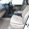 toyota land-cruiser-prado 2018 ENHANCEAUTO_1_ea299434 image 15