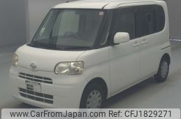 daihatsu tanto 2010 CFJ1829271