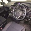toyota noah 2015 CFJ1511554 image 4