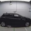 toyota corolla-sport 2018 -TOYOTA--Corolla Sport ZWE211H-1010435---TOYOTA--Corolla Sport ZWE211H-1010435- image 4