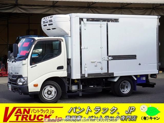 hino dutro 2019 GOO_NET_EXCHANGE_0540277A30250116W004 image 1