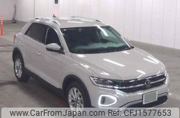 volkswagen t-roc 2024 CFJ1577653