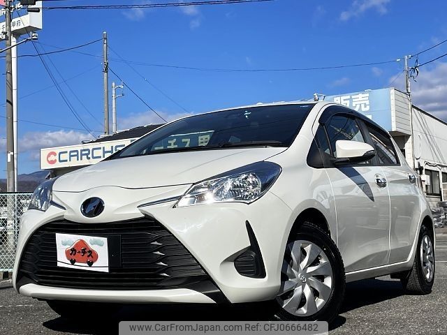 toyota vitz 2017 -TOYOTA--Vitz DBA-KSP130--KSP130-2213092---TOYOTA--Vitz DBA-KSP130--KSP130-2213092- image 1