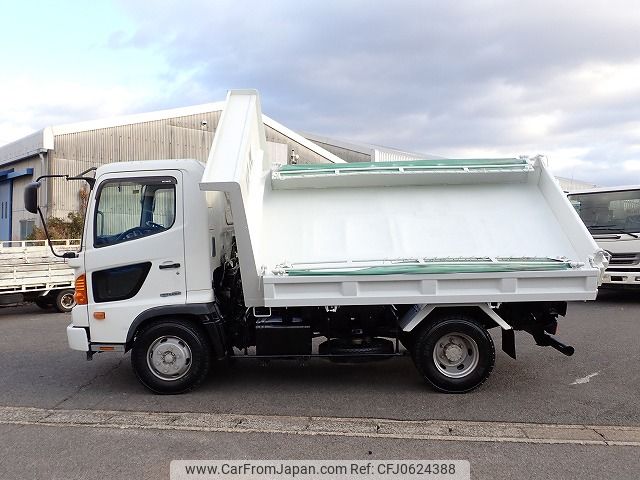 hino ranger 2013 24341421 image 2