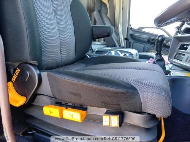 hino profia 2004 CFJ1776690 image 2