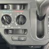 daihatsu wake 2015 CFJ1679789 image 4