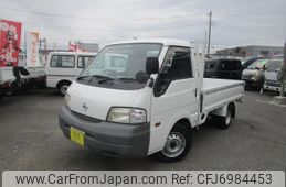 nissan-vanette-truck-2012-6880-car_91e7ac58-a8f5-4894-aa4d-ef807f6e44a5
