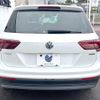 volkswagen tiguan 2018 quick_quick_5NDFGF_WVGZZZ5NZJW445624 image 16