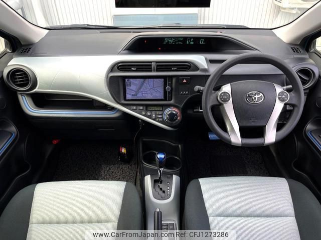 toyota aqua 2013 quick_quick_NHP10_NHP10-2244500 image 2